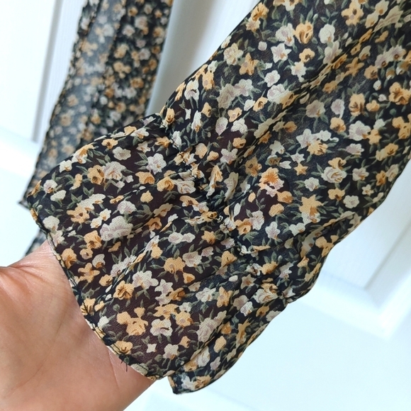 Joule Energy 80's Vintage Floral Button Down Tie Front Cropped Blouse Black M - Picture 10 of 12